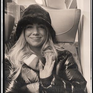 Meet your Posher, Lexia